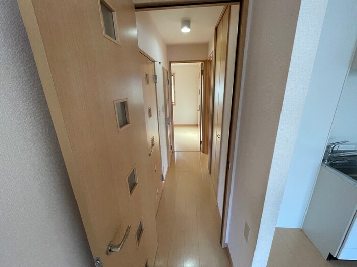 物件内観写真21　(廊下)