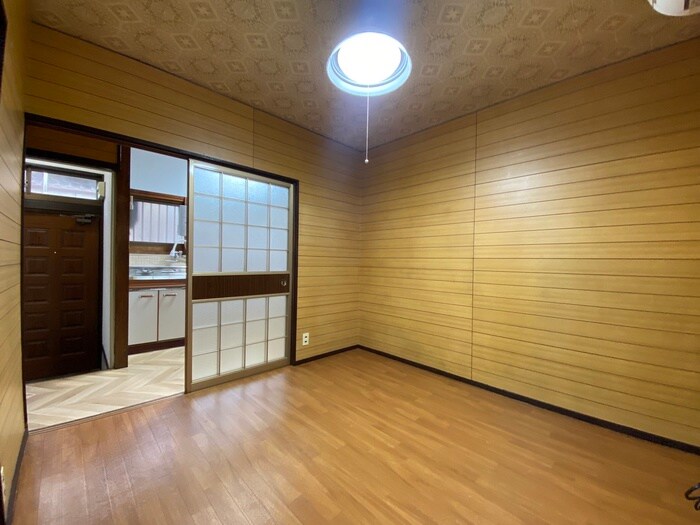 物件内観写真4　(居室)