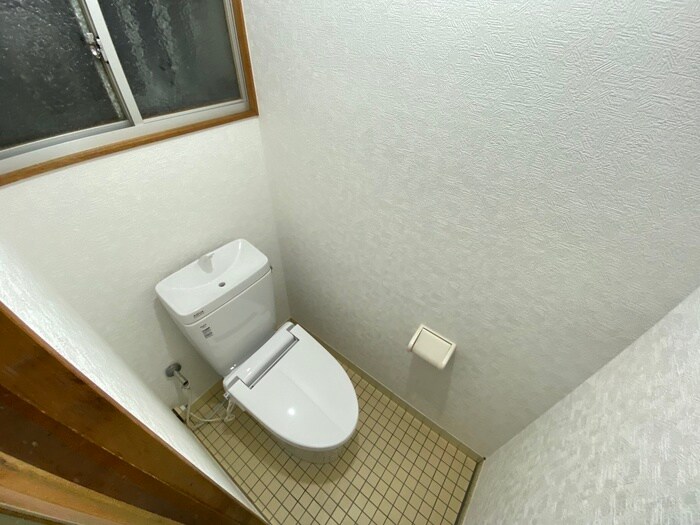 物件内観写真14　(トイレ)