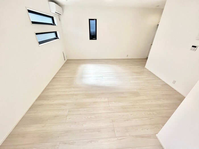 物件内観写真16　(居室)