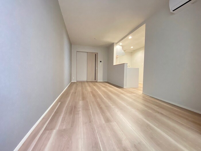 物件内観写真8　(内観写真)