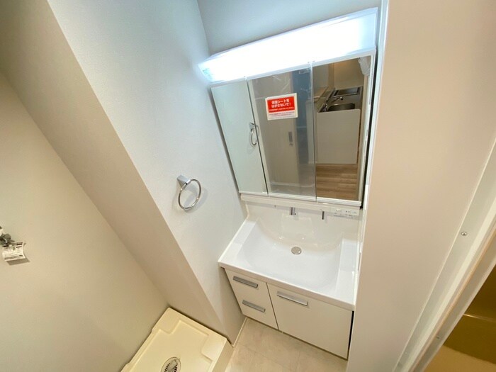 物件内観写真12　(洗面)