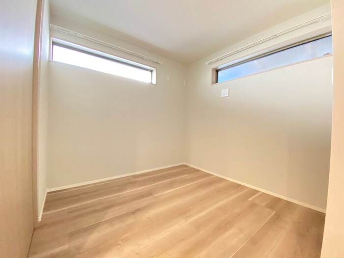 物件内観写真16　(居室)