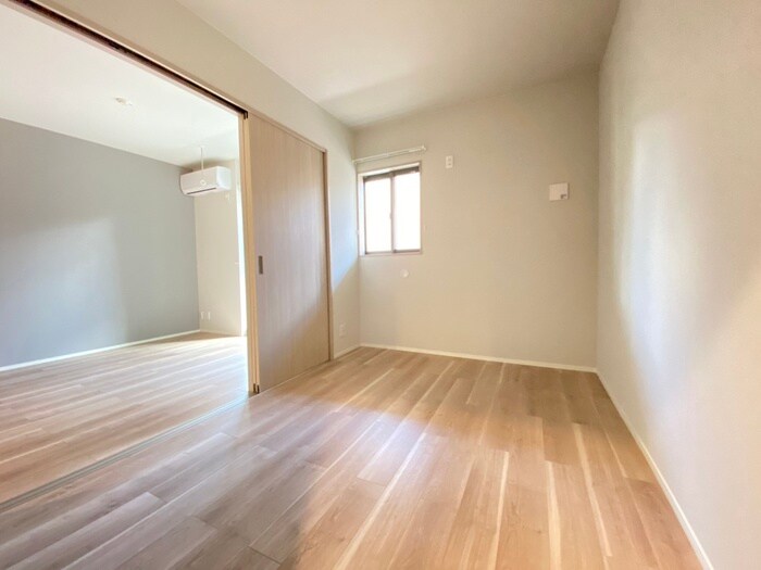物件内観写真17　(居室)