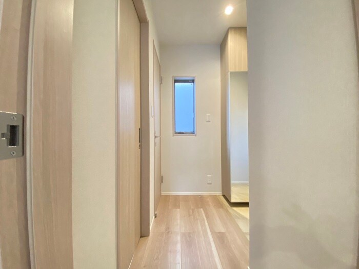 物件内観写真19　(廊下)