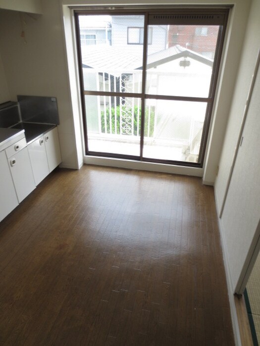 物件内観写真7　(居室)