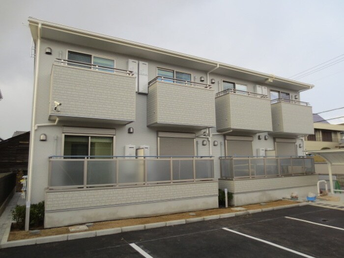 物件外観写真2　(外観写真)