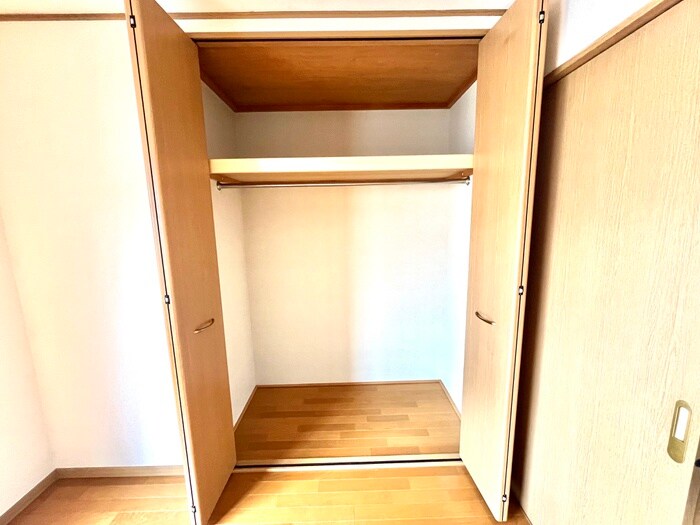 物件内観写真7　(収納)