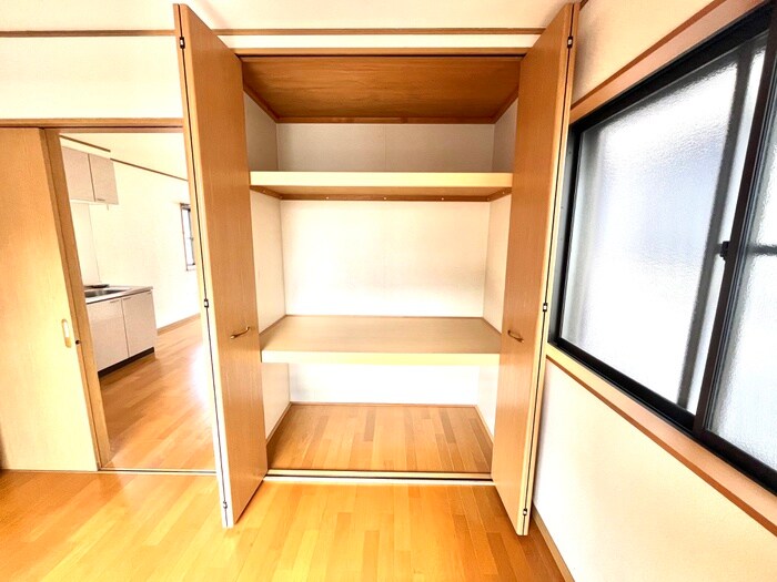 物件内観写真8　(収納)