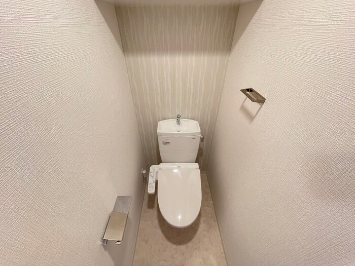 物件内観写真15　(トイレ)