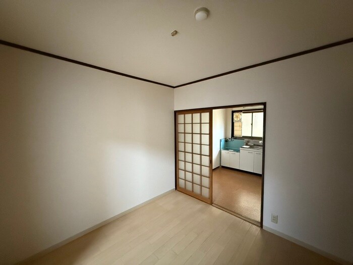 物件内観写真12　(居室)