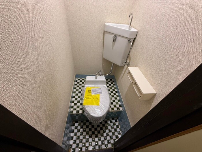 物件内観写真17　(トイレ)