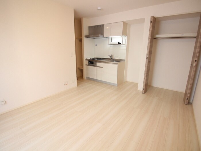 物件内観写真10　(居室)