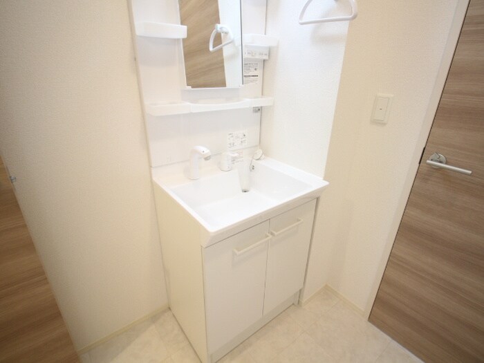 物件内観写真12　(洗面)