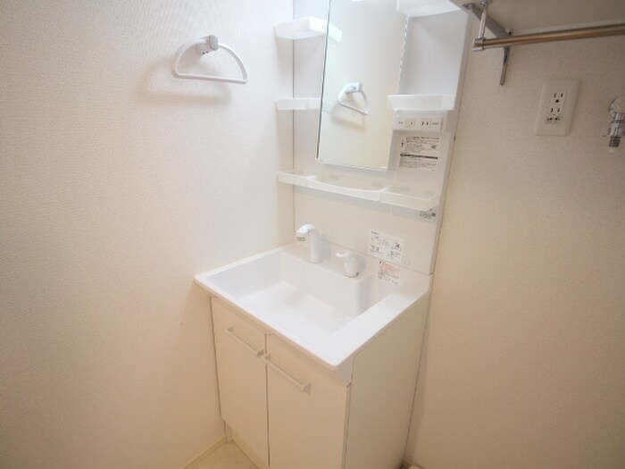 物件内観写真15　(洗面)