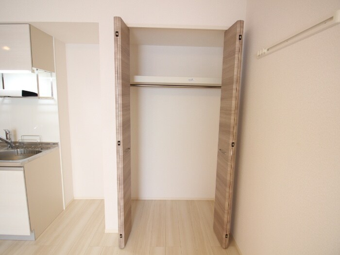 物件内観写真20　(収納)