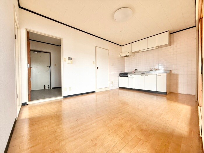 物件内観写真8　(居室)