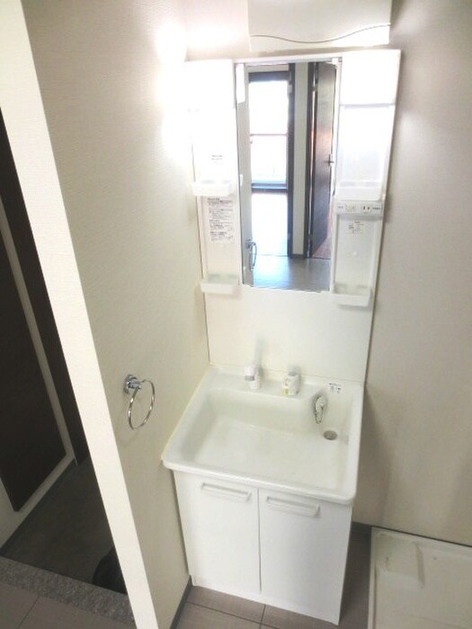 物件内観写真18　(洗面)