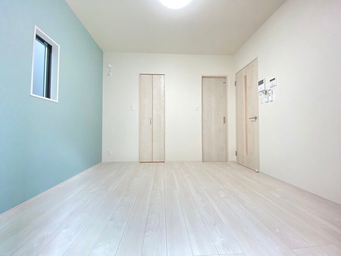 物件内観写真8　(内観写真)