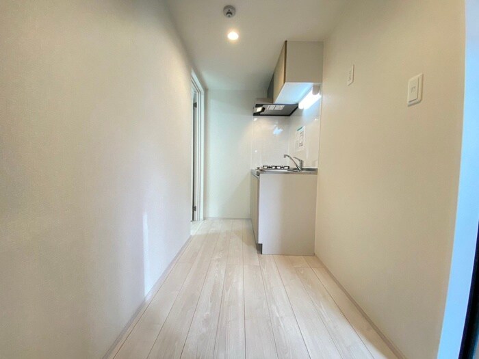 物件内観写真9　(廊下)