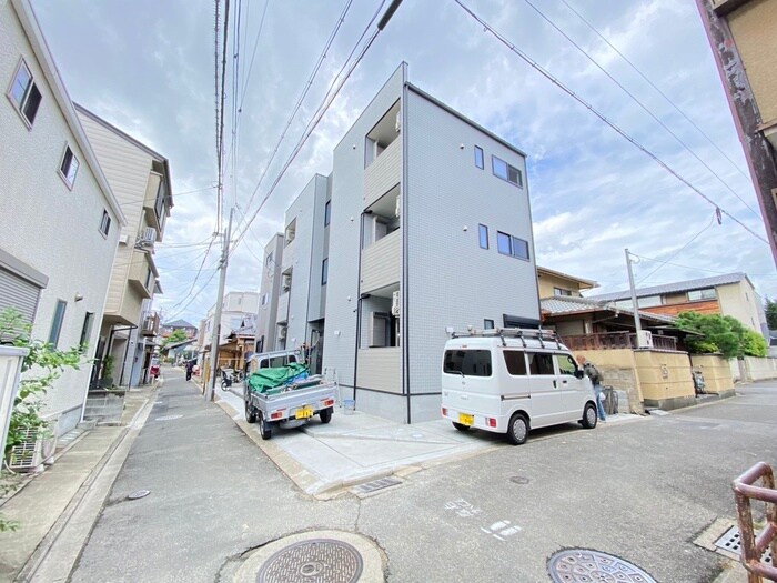 物件外観写真5　(周辺環境)