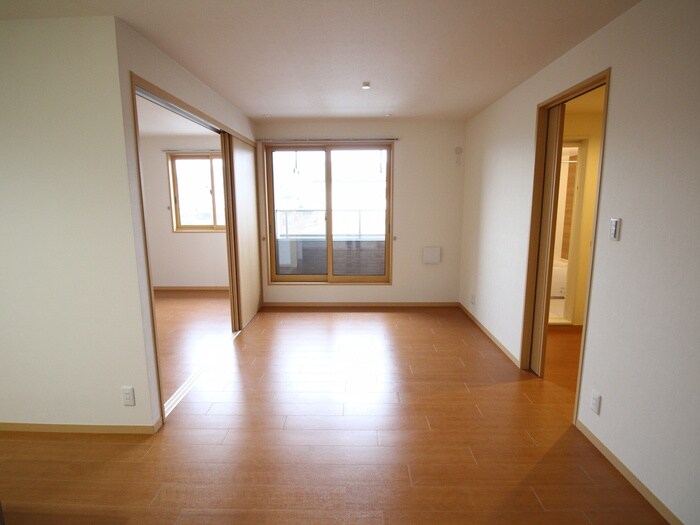 物件内観写真8　(内観写真)