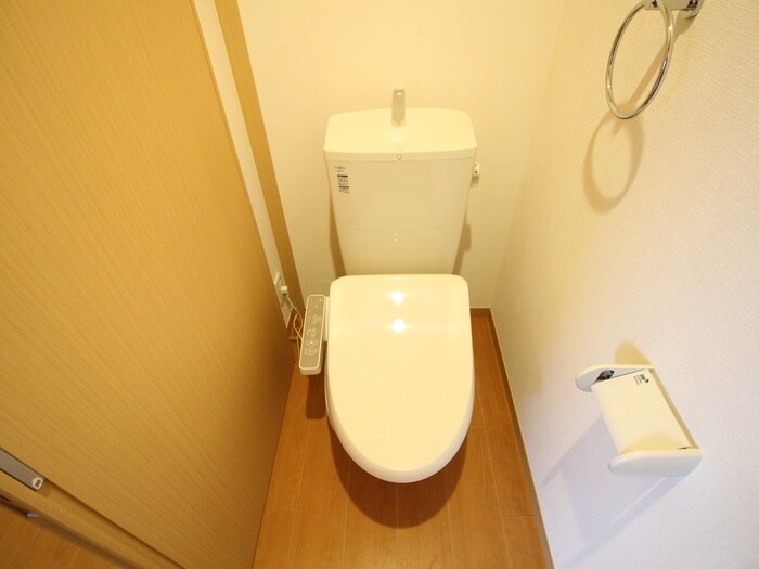 物件内観写真19　(トイレ)