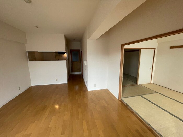 物件内観写真7　(居室)