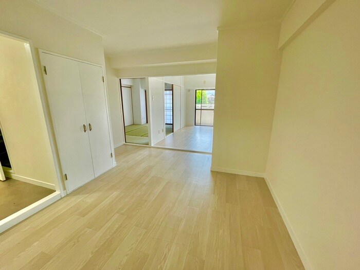 物件内観写真7　(居室)