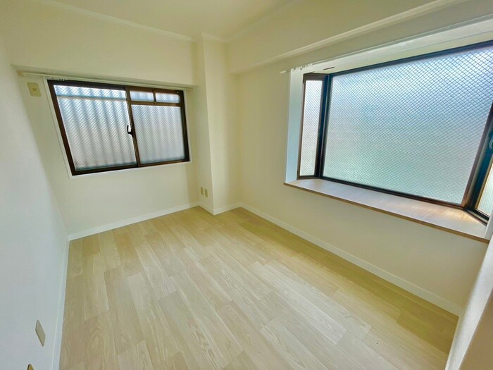 物件内観写真12　(居室)