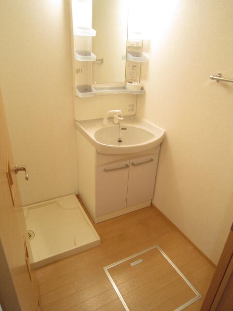 物件内観写真15　(洗面)