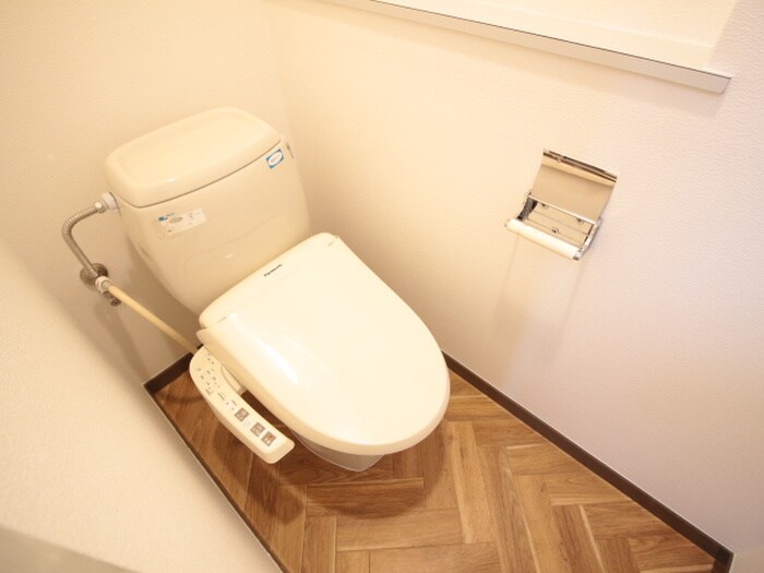 物件内観写真11　(トイレ)