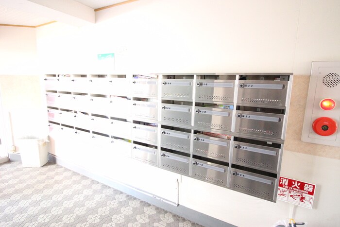 物件外観写真6　(建物設備)