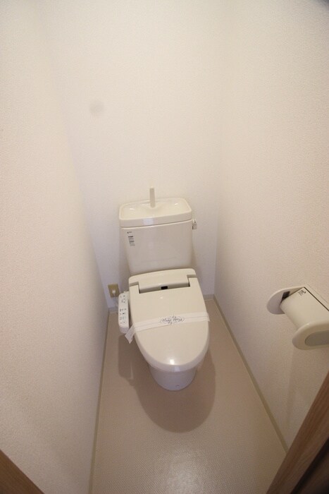 物件内観写真11　(トイレ)