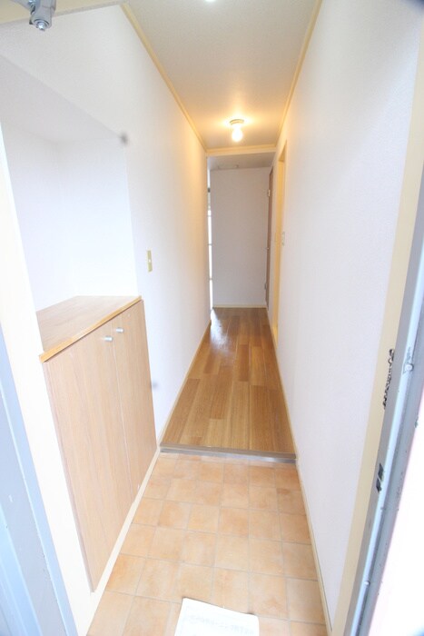 物件内観写真19　(廊下)