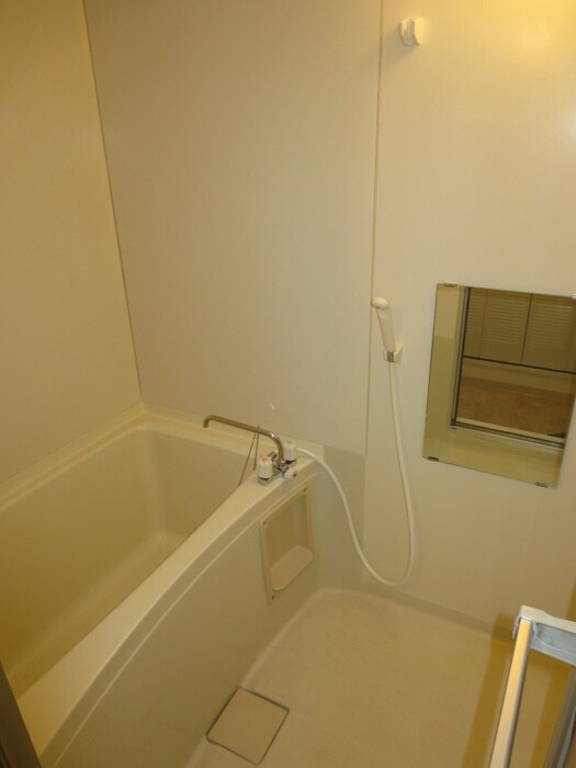 物件内観写真10　(バス／シャワールーム等)
