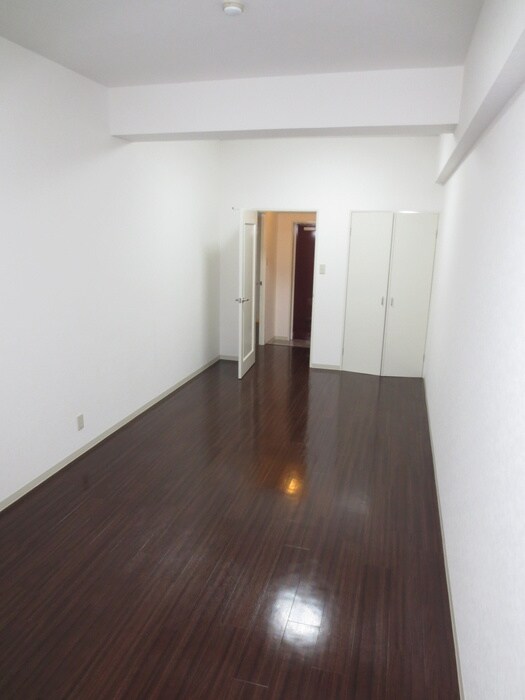 物件内観写真13　(居室)