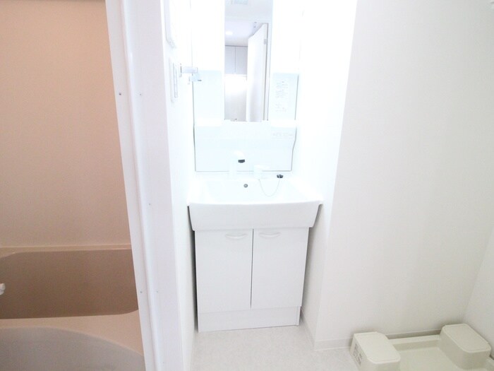 物件内観写真9　(洗面)