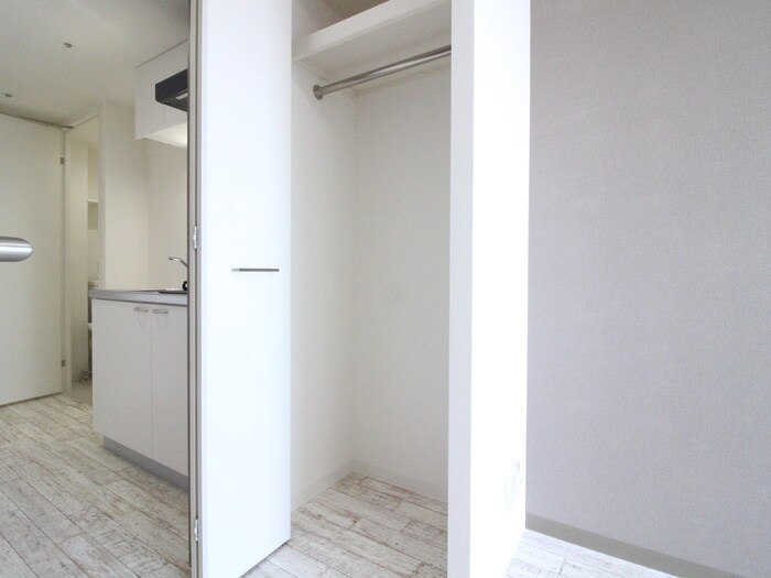 物件内観写真17　(収納)