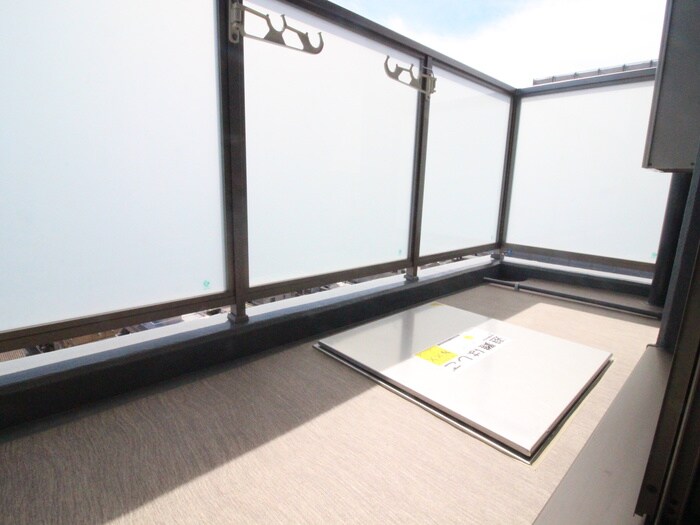 物件内観写真18　(ベランダ・バルコニー)