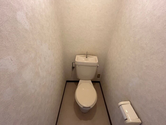 物件内観写真10　(トイレ)