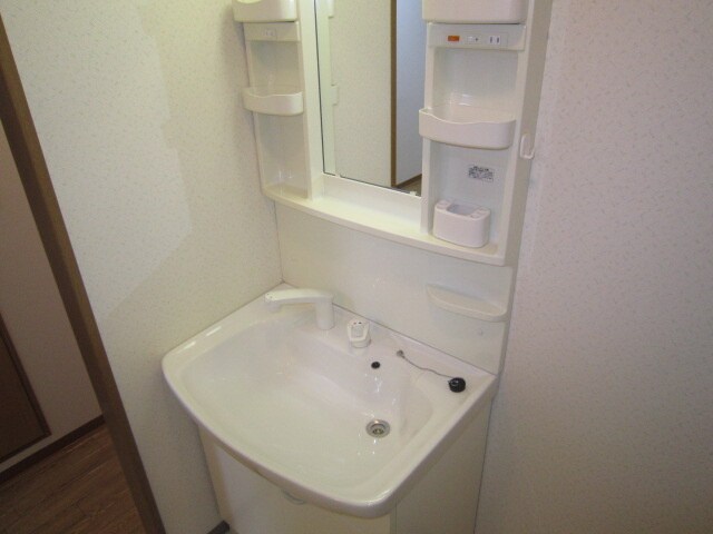 物件内観写真8　(洗面)