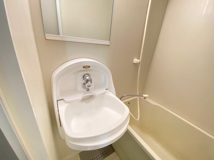 物件内観写真12　(洗面)