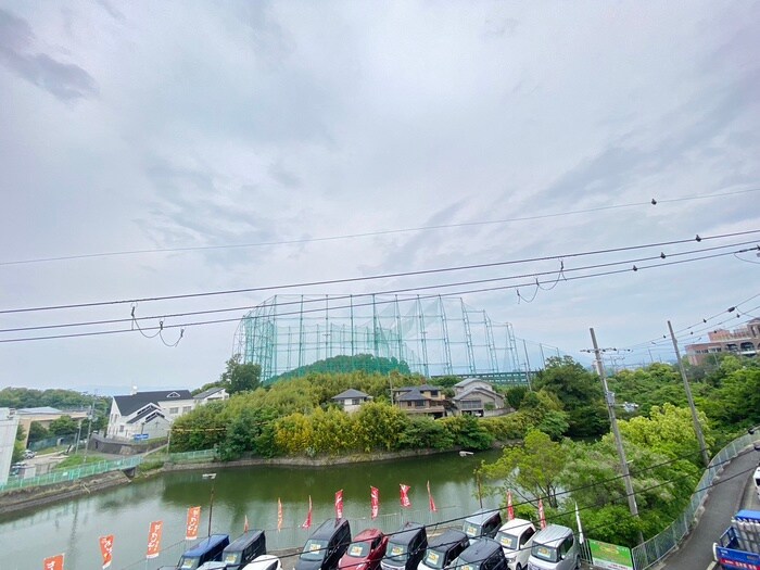 物件内観写真18　(室内からの展望)