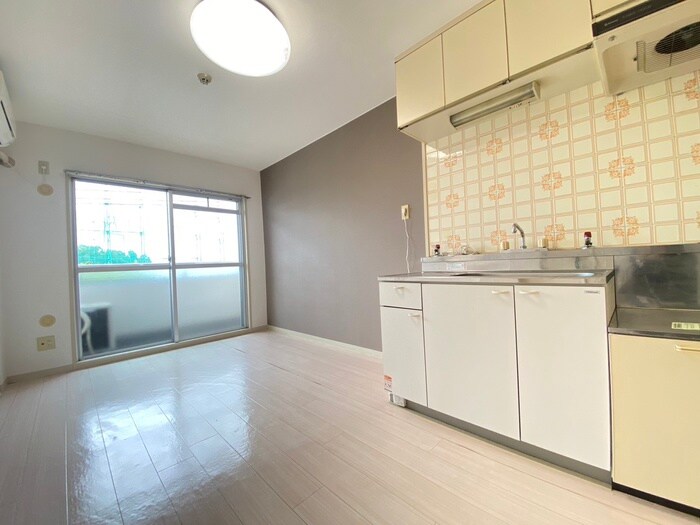 物件内観写真19　(居室)