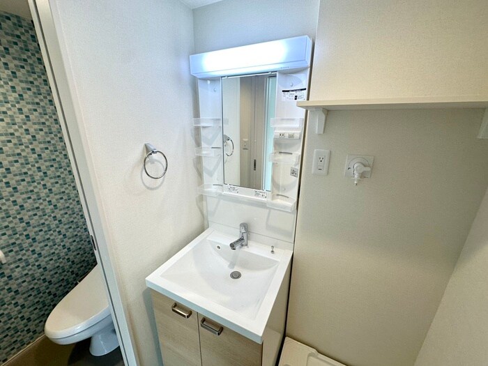 物件内観写真7　(洗面)