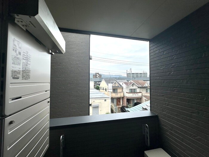 物件内観写真18　(室内からの展望)