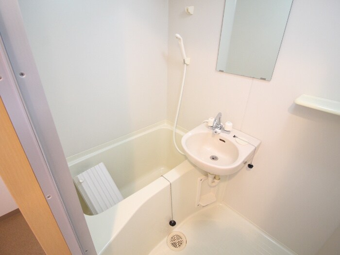 物件内観写真8　(バス／シャワールーム等)