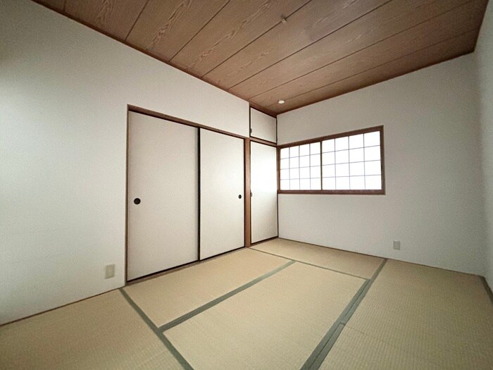 物件内観写真10　(居室)