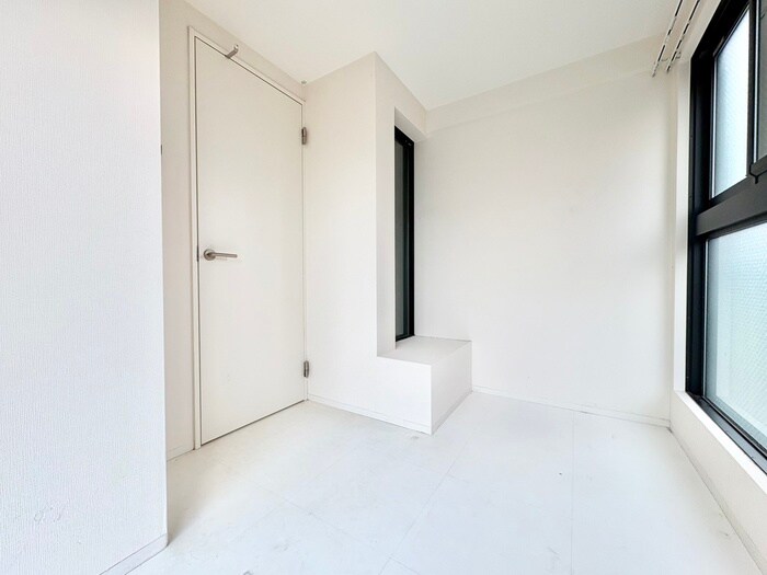 物件内観写真11　(居室)